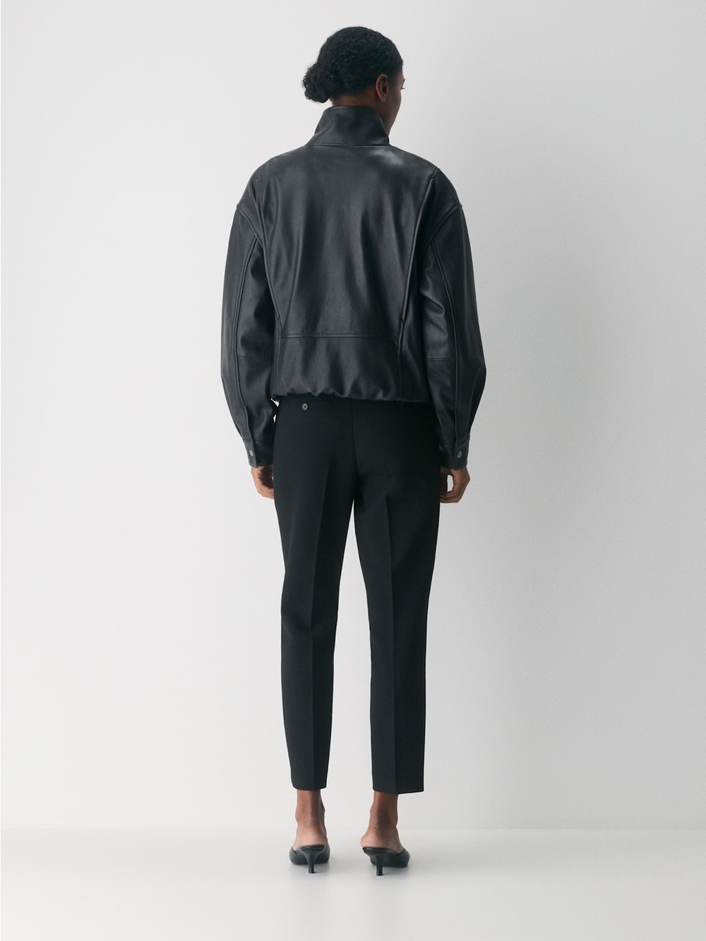Aritzia Markova Pant - Picture 2 of 7